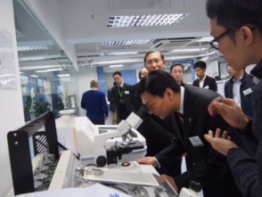 深化合作共谋发展 市政府代表团拜访香港厂商联合会检定中心及培训服务机构